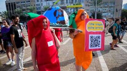 תומך בפה מלא ב"ארגונים הירוקים". הפגנה של פעילי איכות סביבה | אבשלום שושני, פלאש 90 תומך בפה מלא ב"ארגונים הירוקים". הפגנה של פעילי איכות סביבה | אבשלום שושני, פלאש 90