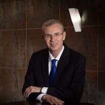 יריב לוין. | אריק סולטן