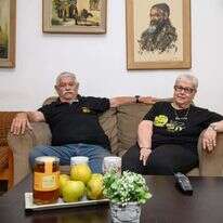 משפחת בן זאב - שדמות דבורה. | אייל מרגולין - ג'יני