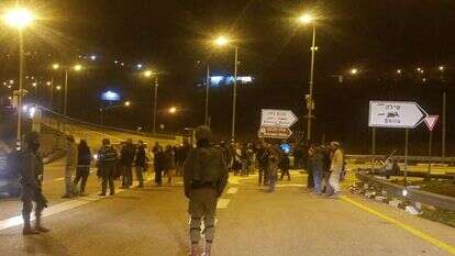 הפגנת מתיישבים בצומת שילה, ארכיון. | גד אמיתון, TPS הפגנת מתיישבים בצומת שילה, ארכיון. | גד אמיתון, TPS