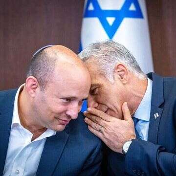 לפיד ובנט. | אוליבייה פיטוסי, פלאש 90 לפיד ובנט. | אוליבייה פיטוסי, פלאש 90