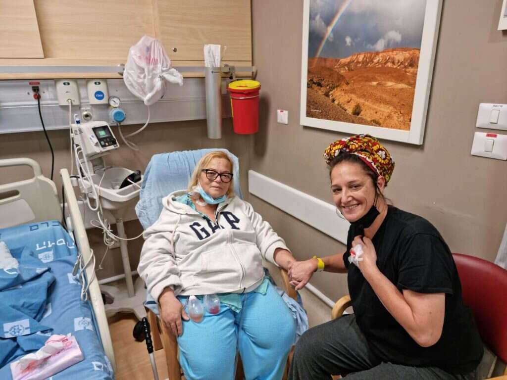 אהבה ממבט ראשון. אורלי התורמת וכוכי הנתרמת