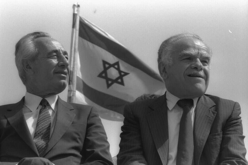 שמיר ופרס, 1986 | הרניק נתי, לע"מ