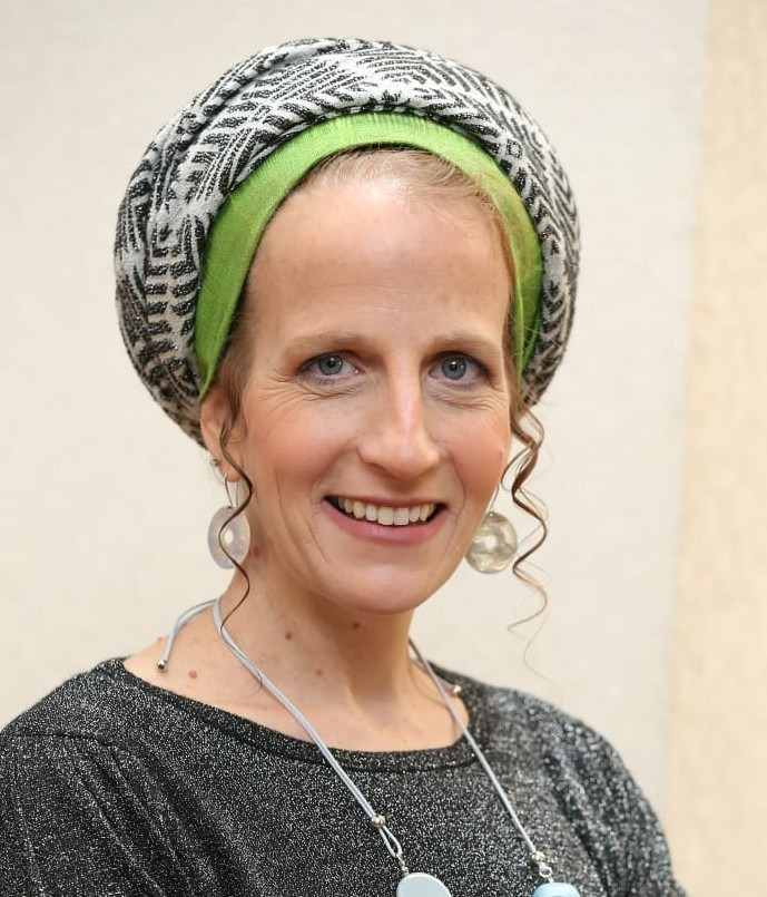 עופרה לקס | מירי שמעונוביץ