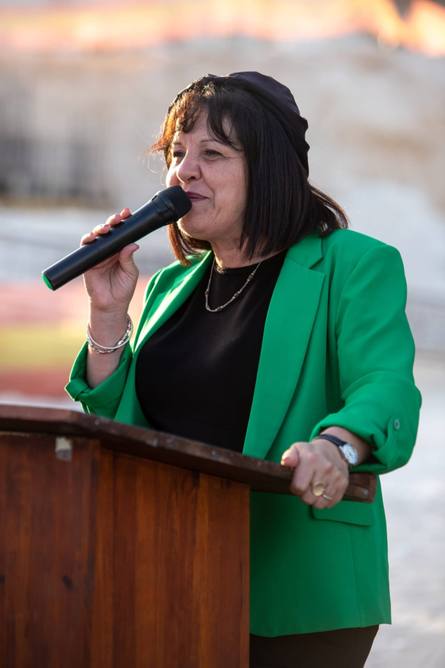 דוקטור עליזה בלוך | דניאל נפוסי