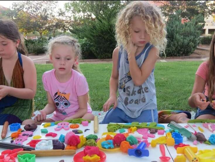 סדנת בצק בסוכות - יטבתה, בדרך לאילת. | יח"צ