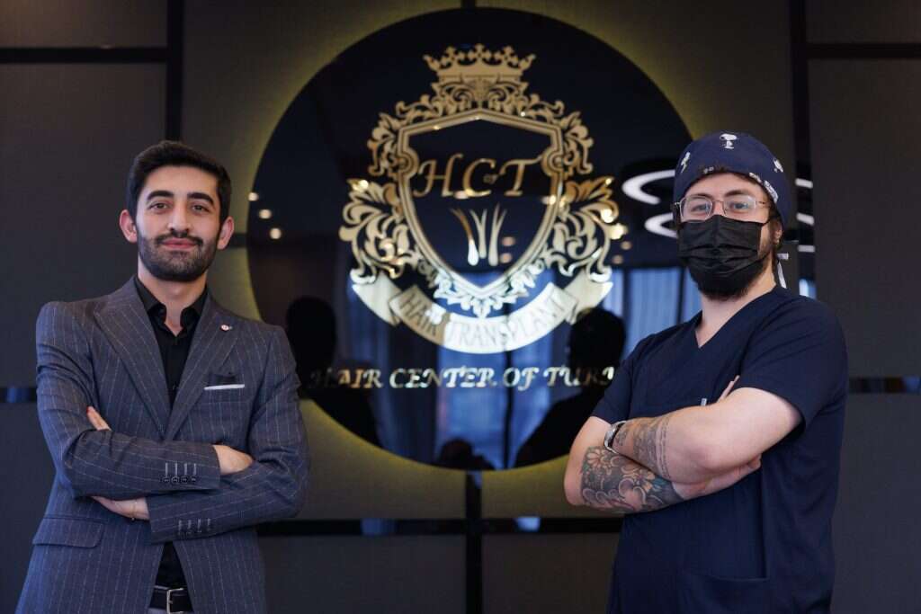 אנשי צוות במרפאה. | אנצ'ו גוש, ג'יני אנשי צוות במרפאה. | אנצ'ו גוש, ג'יני