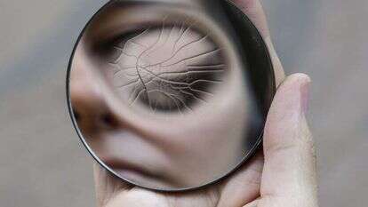 Brooch detail", Burcu Büyükünal", הוצג במסגרת הביאנלה של ירושלים 2021