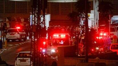 כוחות הביטחון במחסום שועפאט אחרי הפיגוע. | אוליבייה פיטוסי/פלאש90