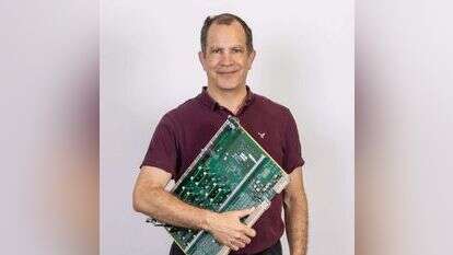 שלמה הכט. | אריק סולטן