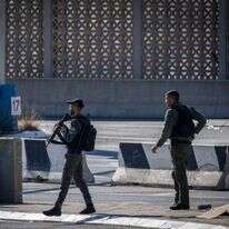 כוחות צה"ל במחסום שועפאט. | יונתן זינדל/פלאש90