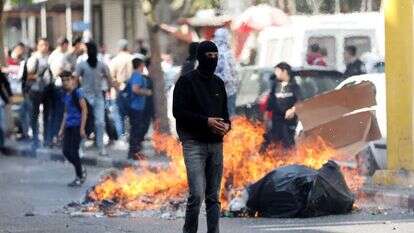 מתפרעים בחברון, אתמול. | וישאם חשלאמון/פלאש90