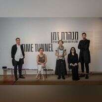 שיר תורם, פלאש 90