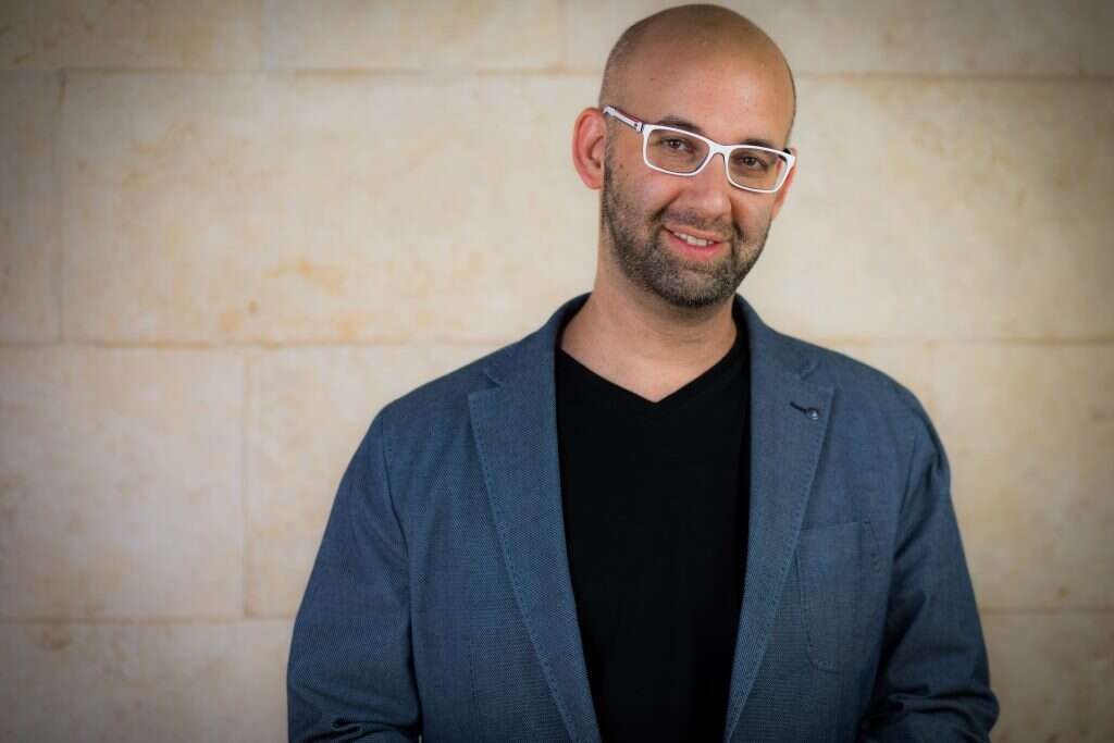 משה קלוגהפט. | אריק סולטן