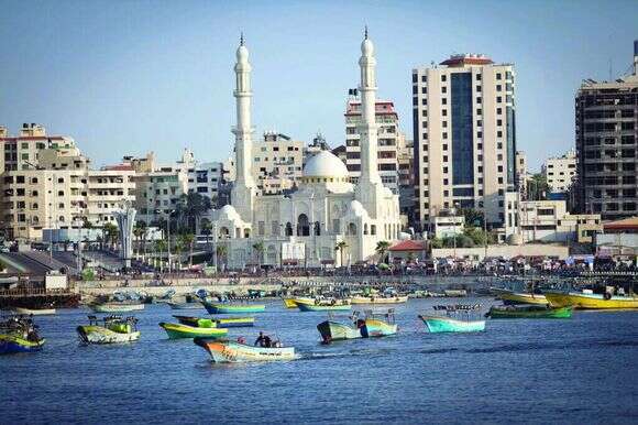 חוף הים של רצועת עזה, לפני המלחמה. | חסן ג'די, פלאש 90