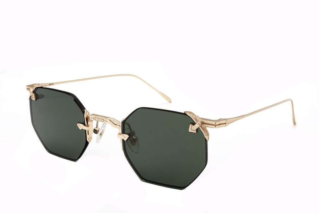 אופטיקנה. | איתי סינדל. מחיר: 299 ש"ח