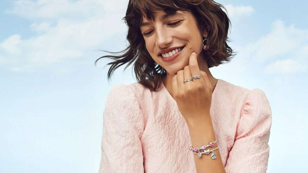 Pandora | יחצ חו"ל