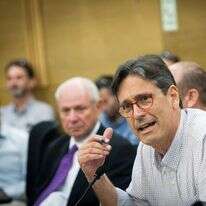 ערד ניר. | מרים אלסטר, פלאש 90