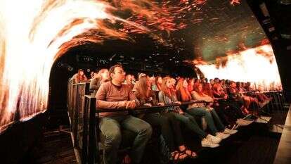 מעלית הזמן: האטרקציה האהובה נפתחה לראשונה מאז הקורונה. | מעלית הזמן