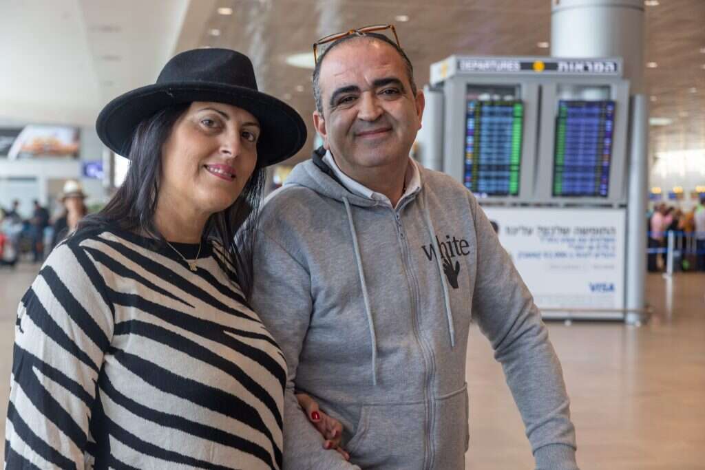 שלום ויעל. פנקס הבוחרים. | יוסי אלוני שלום ויעל. פנקס הבוחרים. | יוסי אלוני