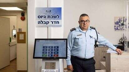 ניצב־משנה מאיר מינקר. | אבישג שאר-ישוב