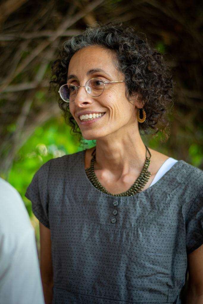 עינת לב. | נעה בירנבוים