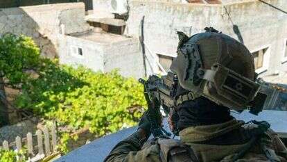 לוחם בפעילות מבצעית לאור יום. | דובר צה"ל