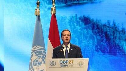 הנשיא יצחק הרצוג נואם בוועידת האקלים בשארם א-שייח. | EPA