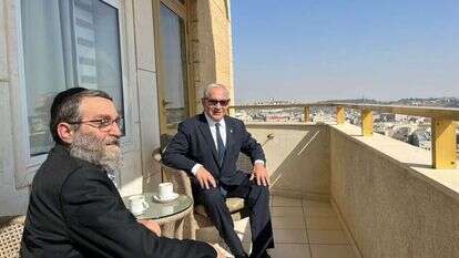 נתניהו וגפני בתחילת המו"מ הקואליציוני