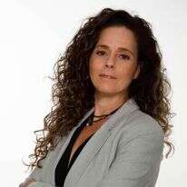 טליה לנקרי. | קרן זמסקי