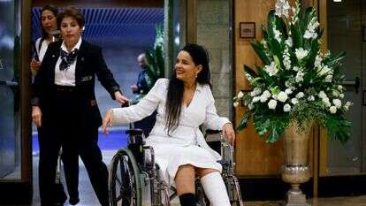 ח"כ יסמין פרידמן (יש עתיד) מגיעה לטקס ההשבעה בכנסת, היום. | אוליבייה פיטוסי/פלאש90