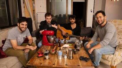 נעם ריבקין–פנטון, פלאש 90