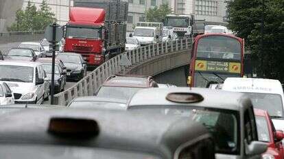 פקק בלונדון. | איי.פי