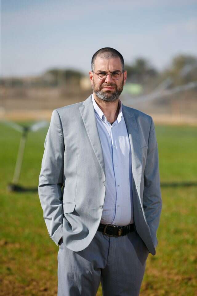 חגי רזניק. | לירון מולדבן