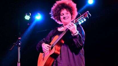 קרולינה בהופעה. | מיכאל גלעדיפלאש 90