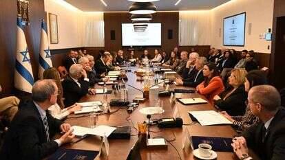 ישיבת הממשלה האחרונה בראשות לפיד. | חיים צח/ לע"מ