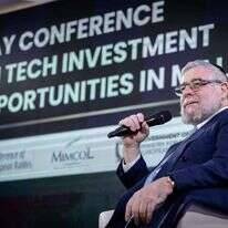 הרב פנחס גולדשמידט בוועידת רבני אירופה. | לאלי איטקין