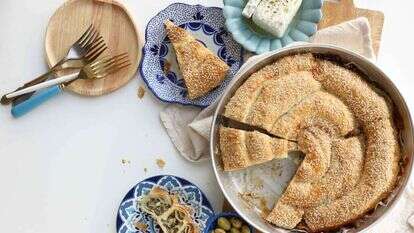 בורקס תרד וגבינות. | אפרת ליכטנשטט