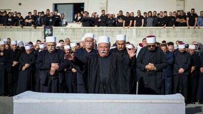 הלווית טירן פרו בדליית אל כרמל. | שיר תורם, פלאש 90