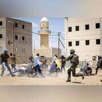 "כל הארץ בערה, אצלנו זה כבה מהר". לוחמי ימ"ס דרום בפעולה. | נתי שוחט, פלאש90