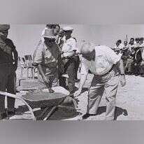 דוד בן־גוריון בטקס חגיגי בשדה־בוקר, 1963. | פריץ כהן, לע"מ