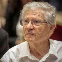 אהרן ברק. | אורן בן־חקון