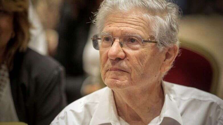 אהרן ברק. | אורן בן־חקון