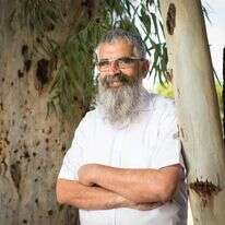 הרב יובל שרלו. | אריק סולטן