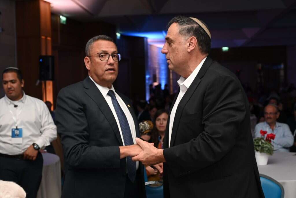 אלחנן גלט ומשה ליאון. | יוסי זליגר