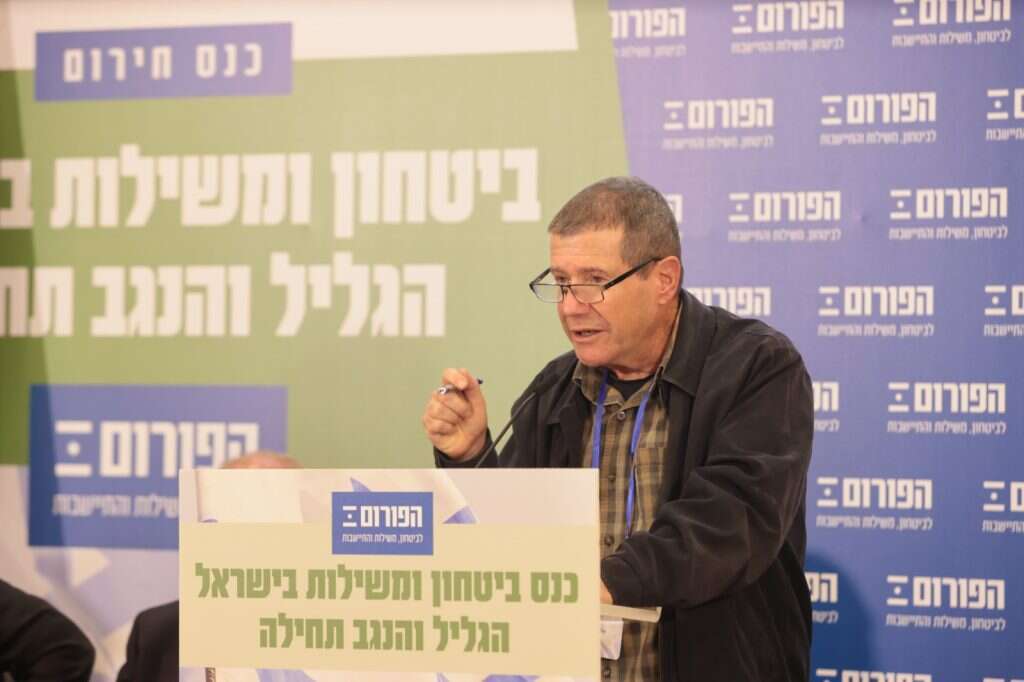 האלוף במיל' אייל בן ראובן. | אנטרפייז הפקות