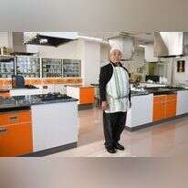 "הגיע הזמן שאעזור". קיקואו יאנו בן ה־80. | נוריקו היאשי, הוושינגטון פוסט