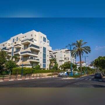 בית דירות ביבנה | יוסי אלוני, פלאש 90