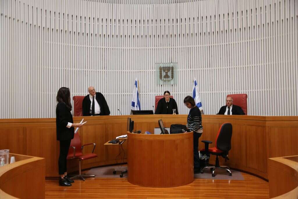 בית המשפט העליון. | אלכס קולומויסקי