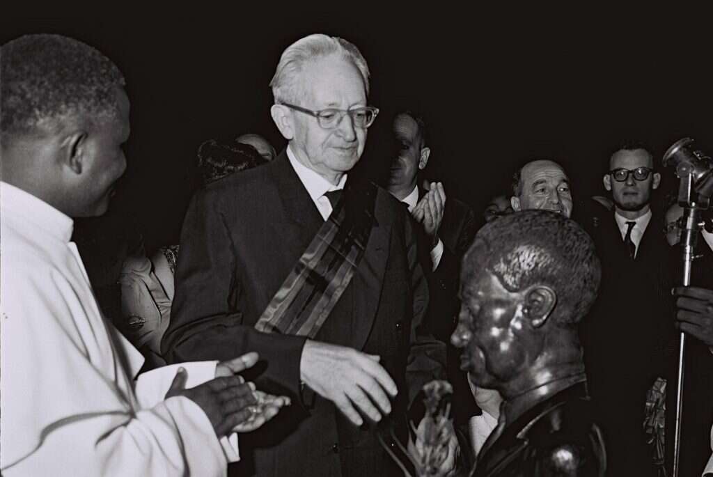 שבר את הקרח. יצחק בן־צבי. | דוד אלדן, לע"מ